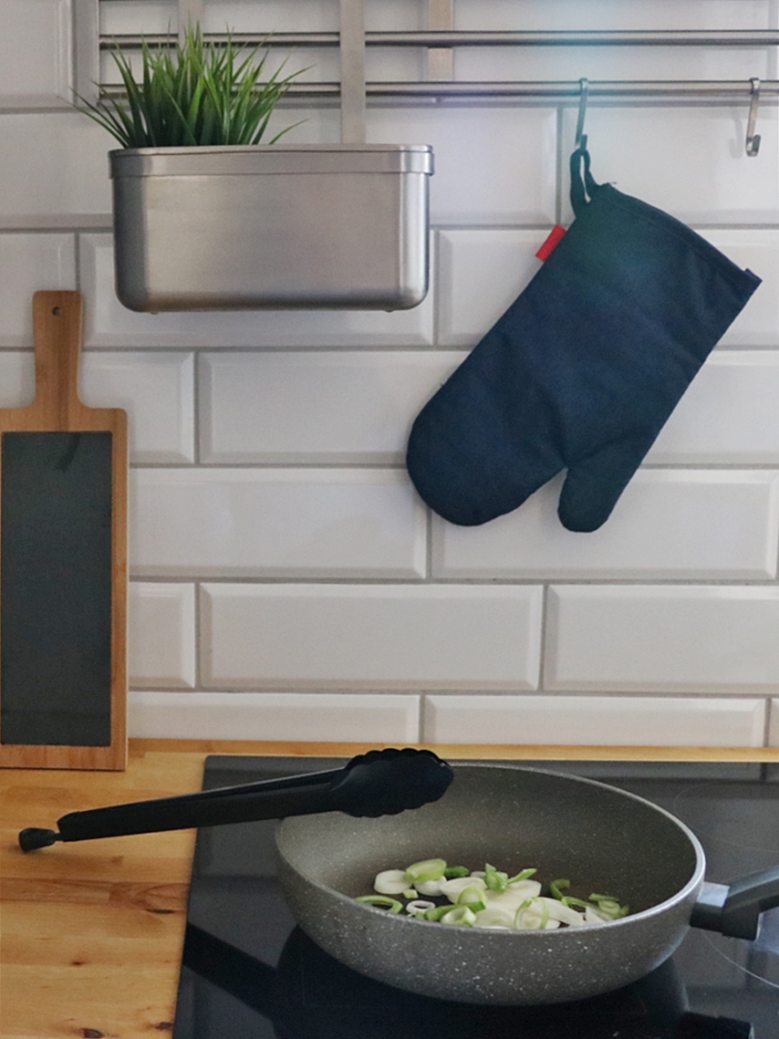 JEANS Rękawica kuchenna, granatowa, 18x30 22283951 Material glove JEANS 18x30 cm 22283951