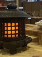 Żeliwna dekoracyjna LATARENKA na świeczkę DWschód CAST IRON deco LANTERN for candle