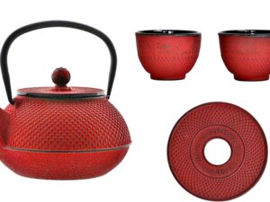Żeliwny dzbanek zaparzacz  0,8 l GIFT zestaw CZERW Cast iron japanese teapot 0,8L GIFT SET RED
