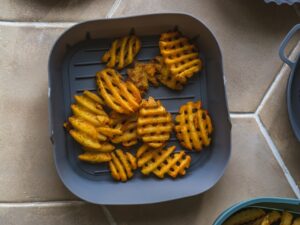 Gadget silikonowy koszyk do frytkownicy kwadrat AIRFRYER basket silicone 20x20 22276804