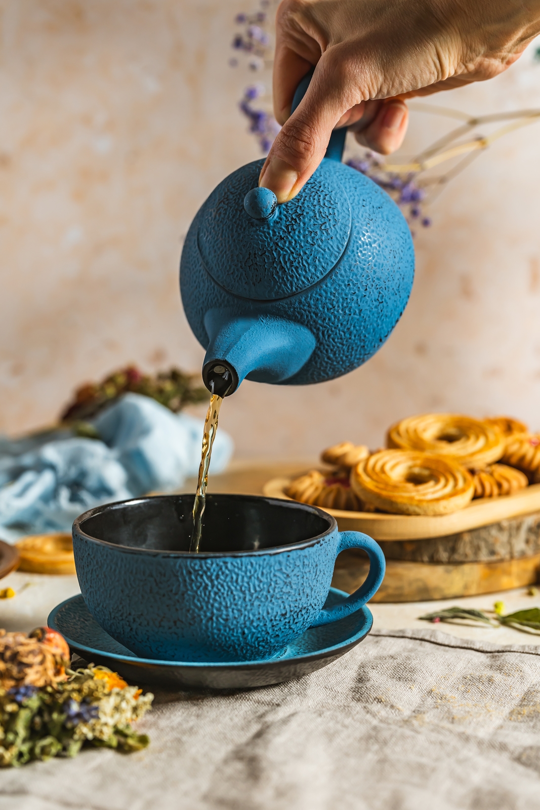 Żeliwny dzbanek i filiżanka TEA FOR ONE 0,4 l GIFT Cast iron TEA 4 ONE set 0,4l GIFT TURQUISE - obrazek 3