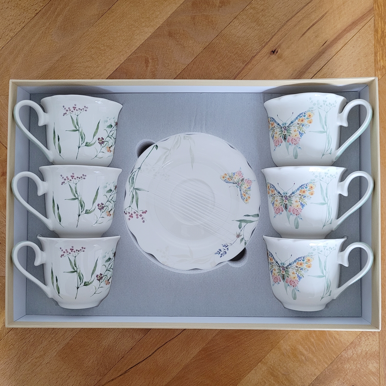 PAPILLON zestaw 6 filiżanek 220 ml ze spodkiem Ceramic PAPILLON set of 6 cups 220 ml with saucers - obrazek 5