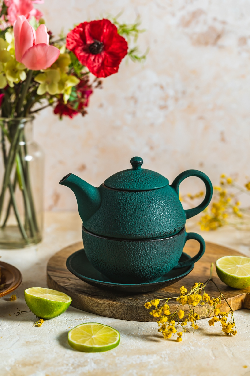 Żeliwny dzbanek i filiżanka TEA FOR ONE 0,4 l GIFT Cast iron TEA 4 ONE set 0,4l GIFT OLIVE - obrazek 2