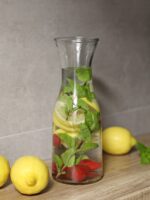 Szklany dzbanek lub wazon do kwiatów 1l 26 cm Glass carafe 1l jug or vase for flowers 23467528