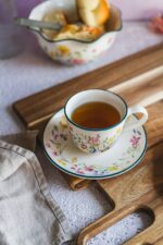 PANI KWIATEK ceramiczna filiżanka ze spodkiem 250m MRS FLOWER ceramic cup and saucer 250ml decal