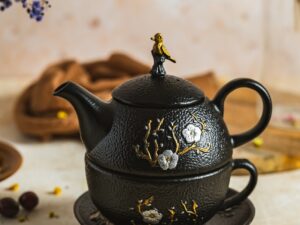 Cast iron TEA 4 ONE set 0,4l GIFT BIRD  Cast iron TEA 4 ONE set 0,4l GIFT BIRD