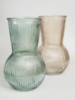 Szklany Wazon 18 cm 2 kolory w mixie Glass Vase HIT 18 cm 2 Colours 23469142