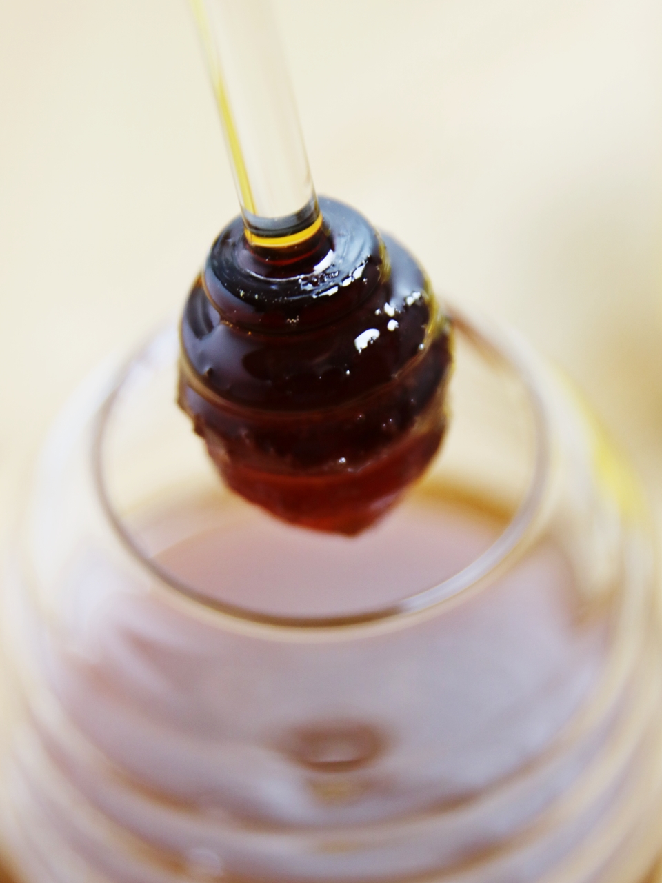 MPL Szklany pojemnik na miód PSZCZÓŁKA AMBER MPL Borosilicate glass honey pot with AMBER BEE - obrazek 5