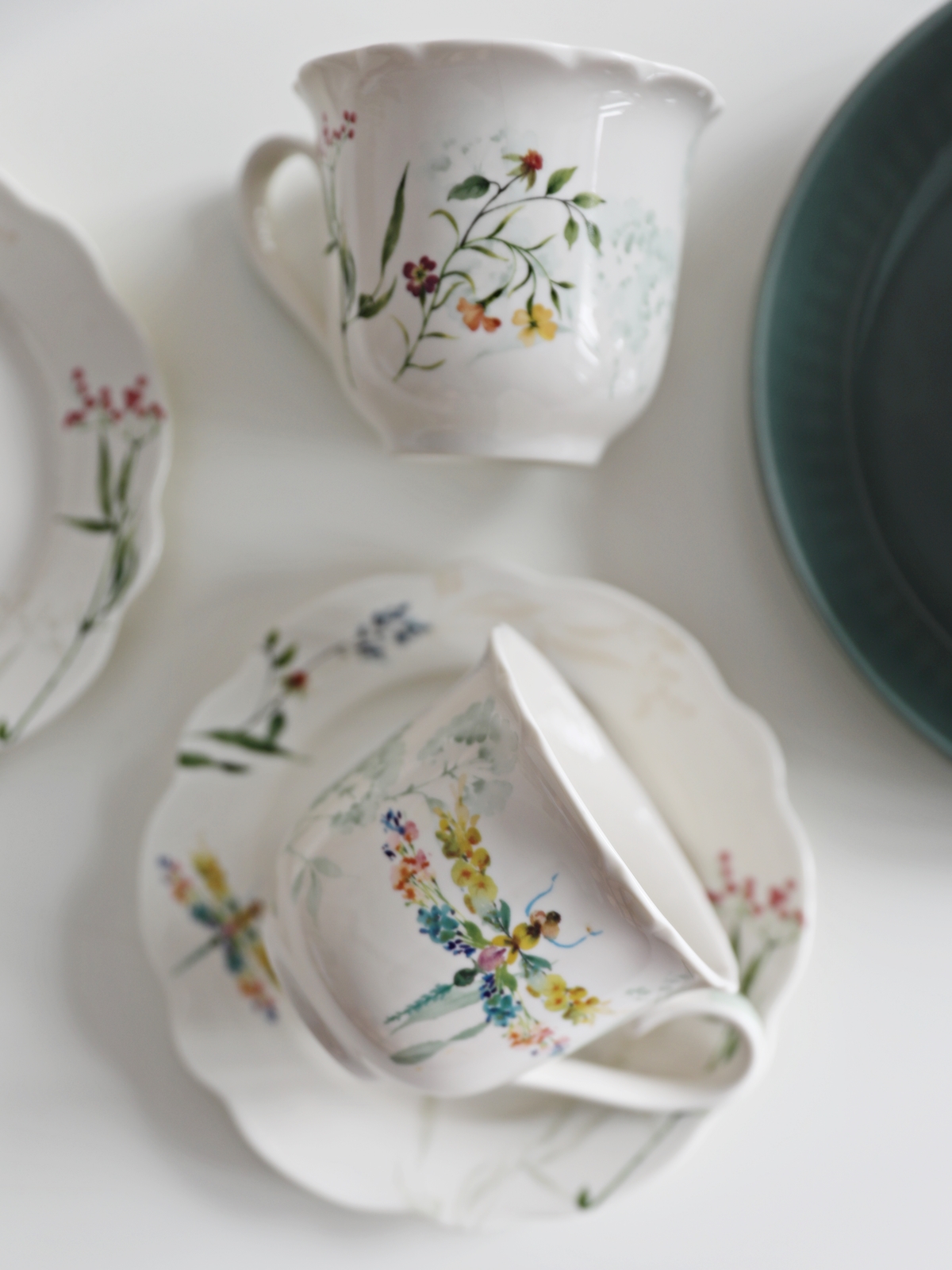 PAPILLON zestaw 2 filiżanek 220 ml ze spodkiem Ceramic PAPILLON set of 2 cups 220 ml with saucers - obrazek 2