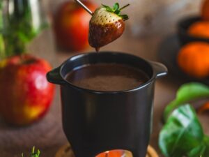 Porcelanowe naczynie do czekoladowego FONDUE CZARN Porcelain chocolate FONDUE dish BLACK 23472740