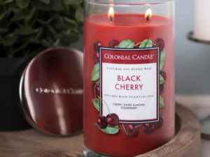 ŚWIECZKA zapachowa Black Cherry CANDLE Colonial Classic 19oz - Black Cherry