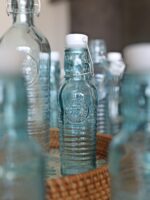 Szklana butelka z zamknięciem silikonowym 250 ml Glass bottle with silicone ring 250 ml 23468192