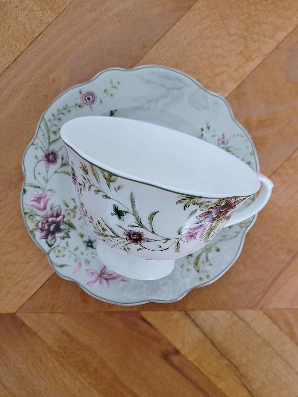 VIOLET zestaw 6 filiżanek 220 ml ze spodkiem Ceramic VIOLET set of 6 cups 220 ml with saucers - obrazek 4