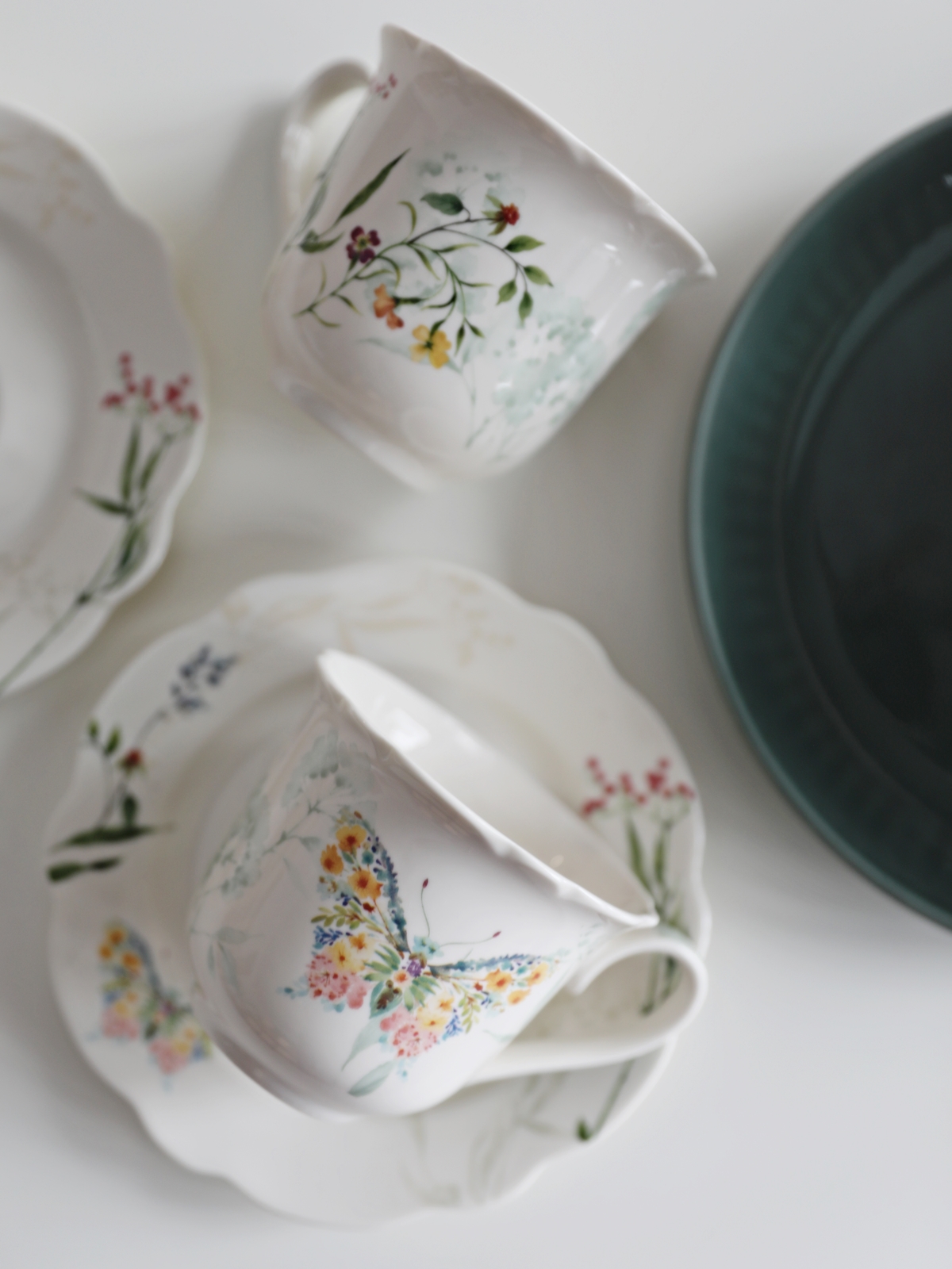 PAPILLON zestaw 6 filiżanek 220 ml ze spodkiem Ceramic PAPILLON set of 6 cups 220 ml with saucers - obrazek 4