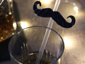 PARTY słomki plastikowe z wąsami zestaw 6 sztuk Plastic Straws MOUSTACHE set of 6 pcs 22285052