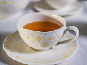 DAISY LINE filiżanka 250 ml ze spodkiem DAISY LINE cup 250 ml with saucer 077482