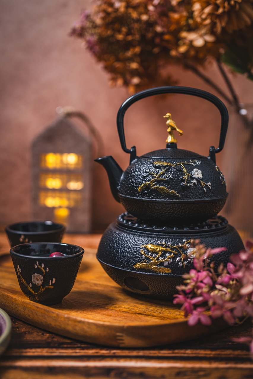 Żeliwny czajnik dzbanek zaparzacz 0,3 l złoty ptas Cast iron japanese teapot 0,3L 22170629 gold bird - obrazek 2