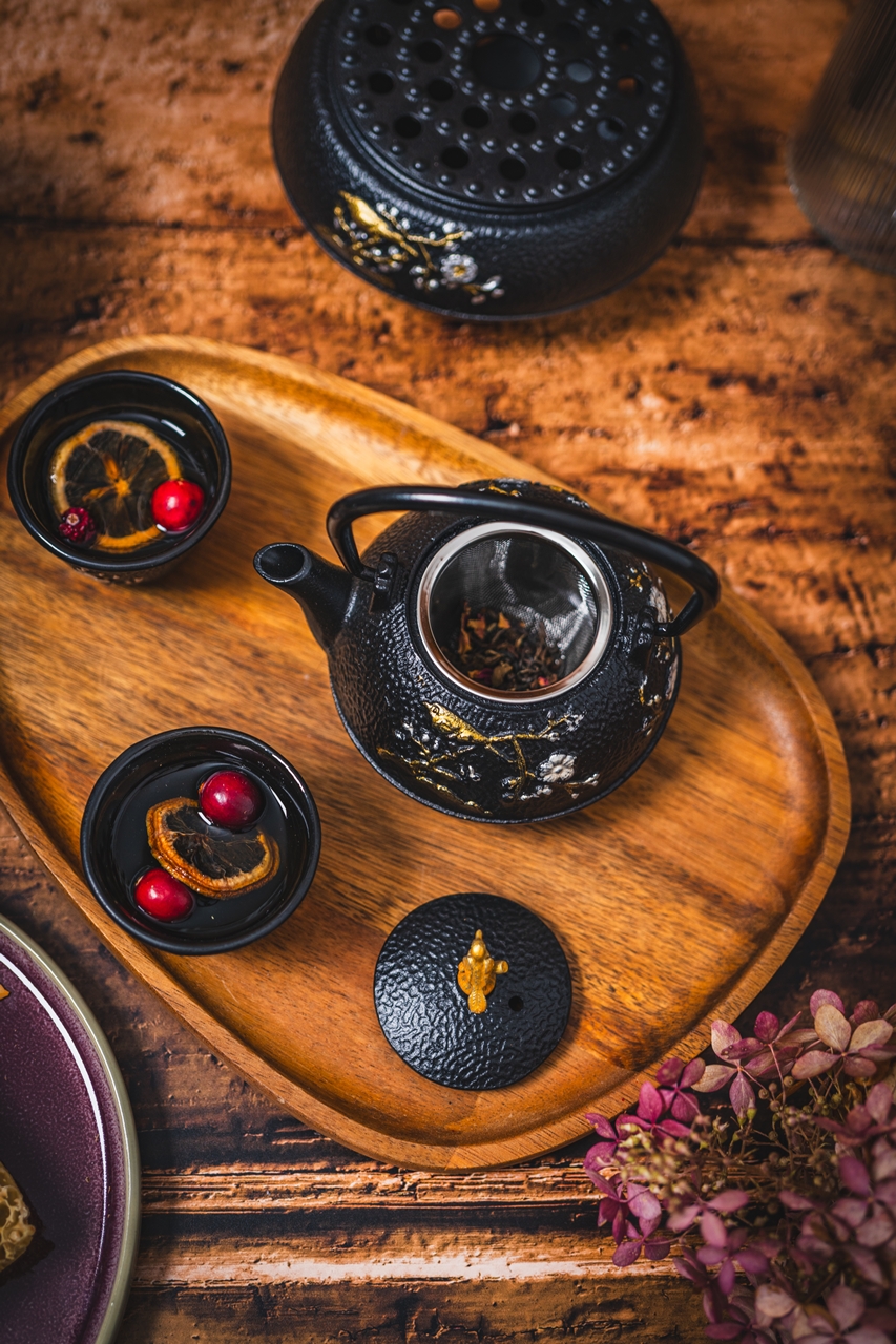 Żeliwny czajnik dzbanek zaparzacz 0,3 l złoty ptas Cast iron japanese teapot 0,3L 22170629 gold bird - obrazek 4
